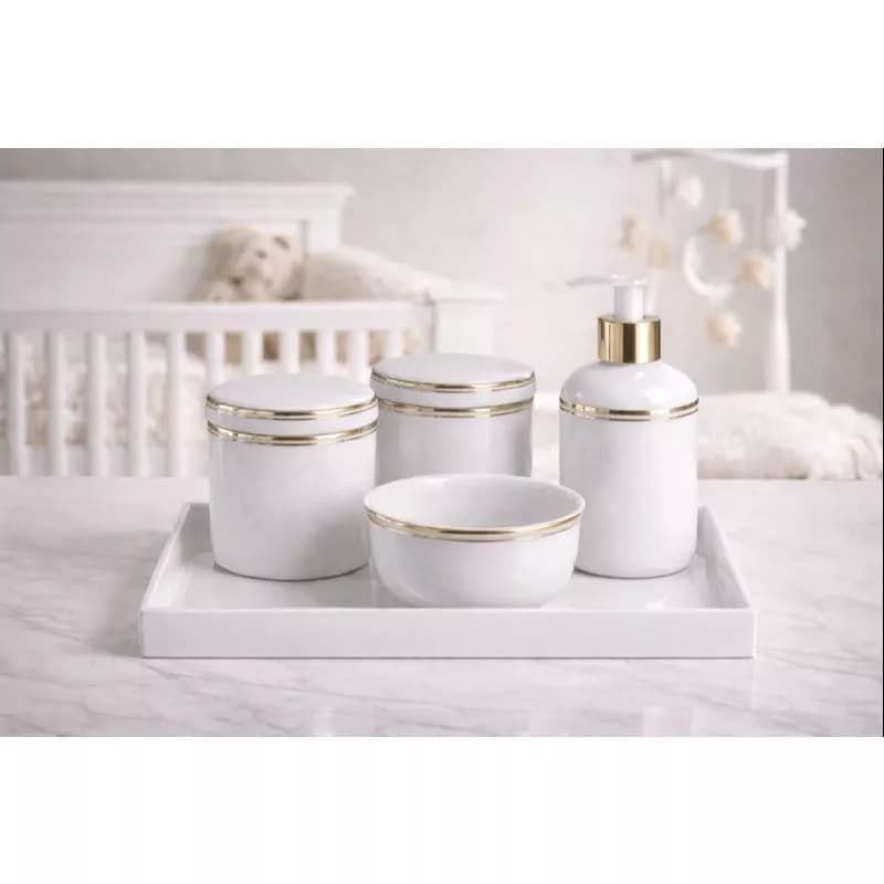 Kit Higiene Bebê Porcelana Filete De Ouro 4 Peças